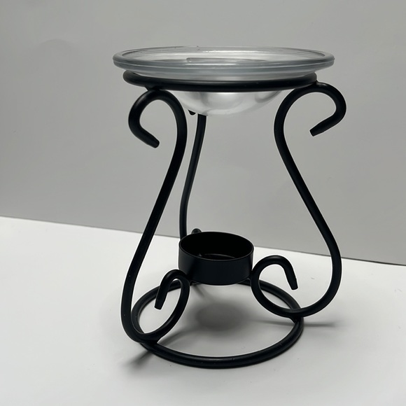 NWOT Elegant Expressions Oil Warmer Gift Set w/ 3 Scented Oils All Year Round - Picture 2 of 7